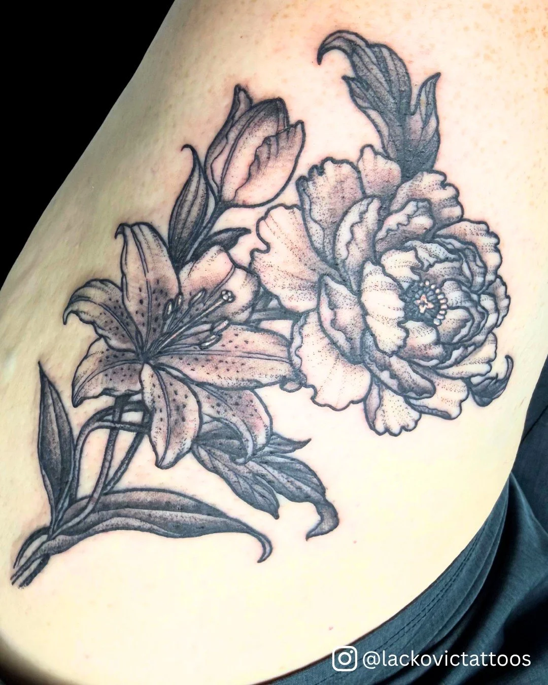 A bouquet from @lackovictattoos won't wilt.

Snag a spot of Kristin's books for your next piece today! Call or email the shop or use the link on our website to set up an appointment or consultation.
Walk Ins Always Welcome!

#TimelessTattooATL #Atlan