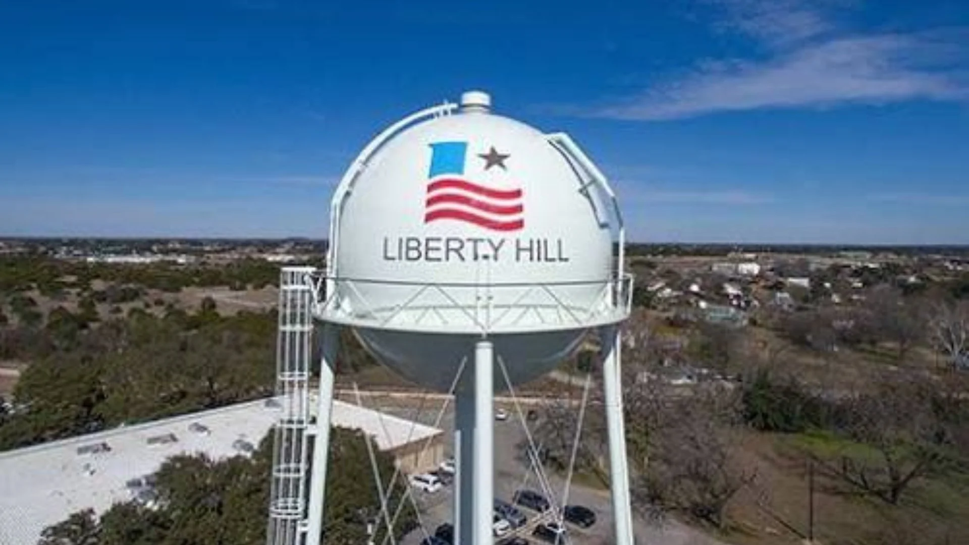 A Late-Summer Day in Georgetown &amp; Liberty Hill