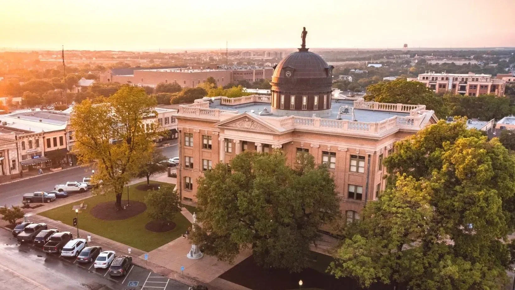 Local Guide: Living in Round Rock vs. Georgetown