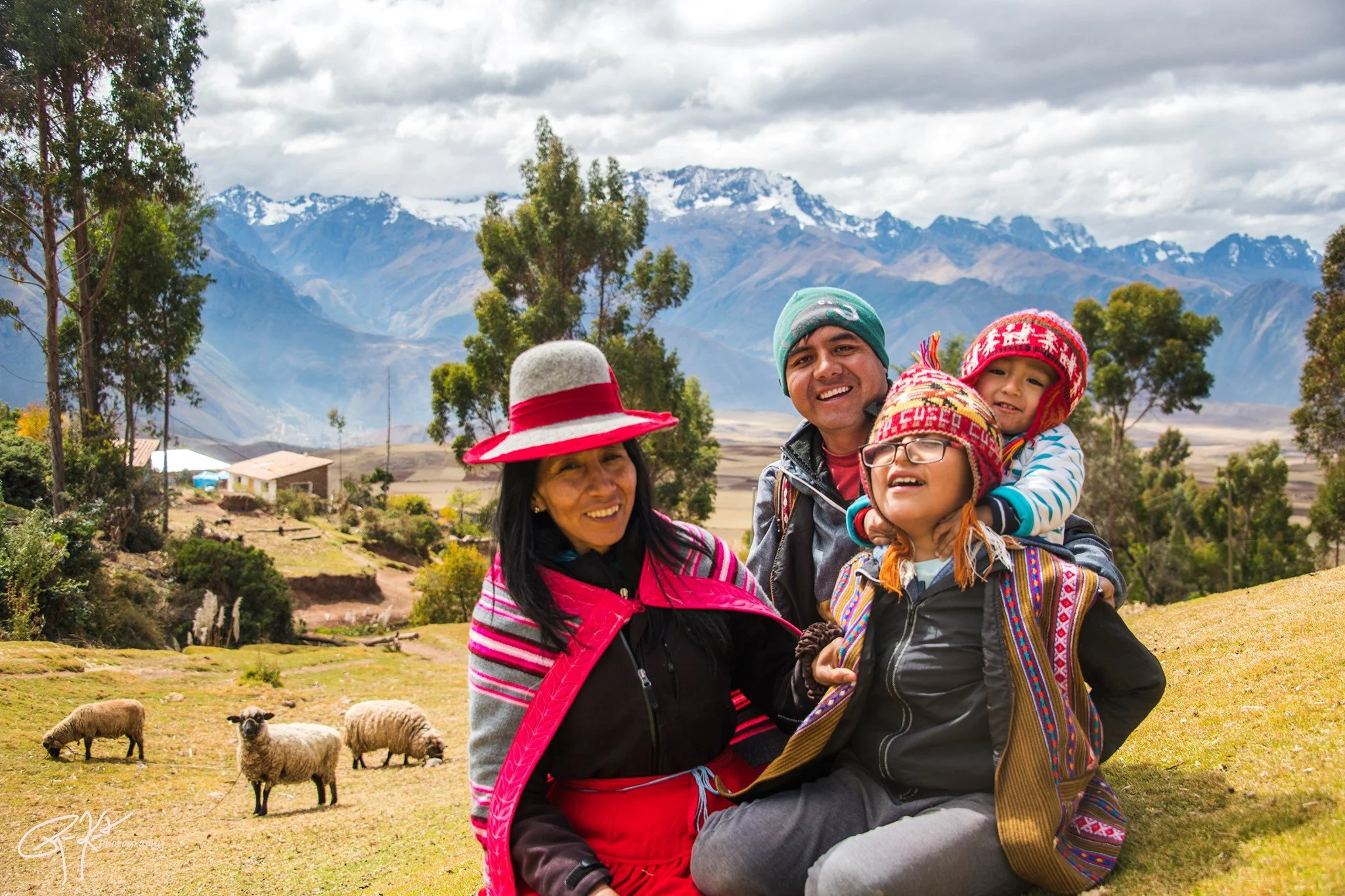 Yieber-Carolina-Family-Portrait-Photography-Misminay-Peru-Ryan-Kost-Photography.jpg