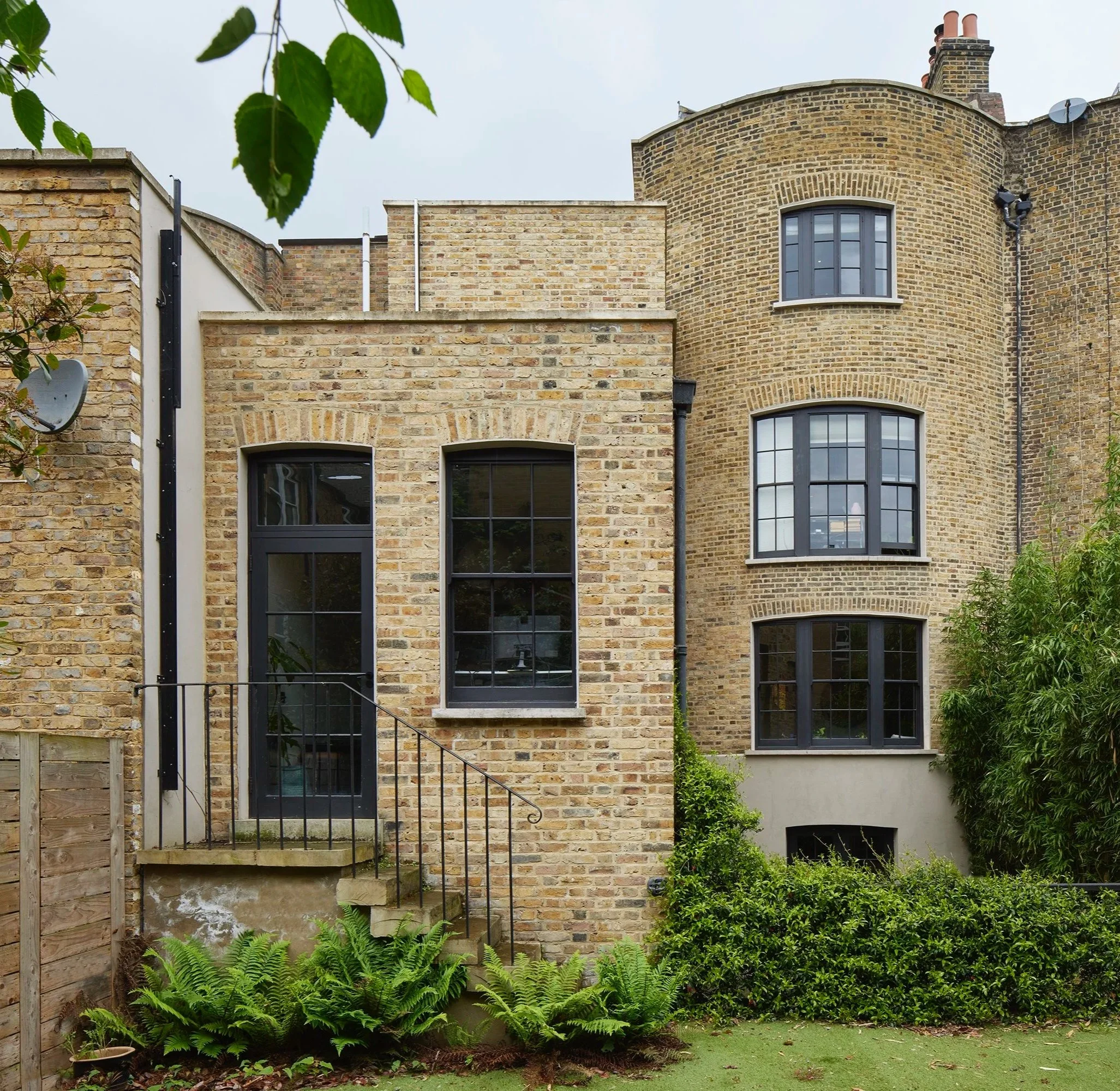 David Money Architects Kennington Town House rear elevation.jpg