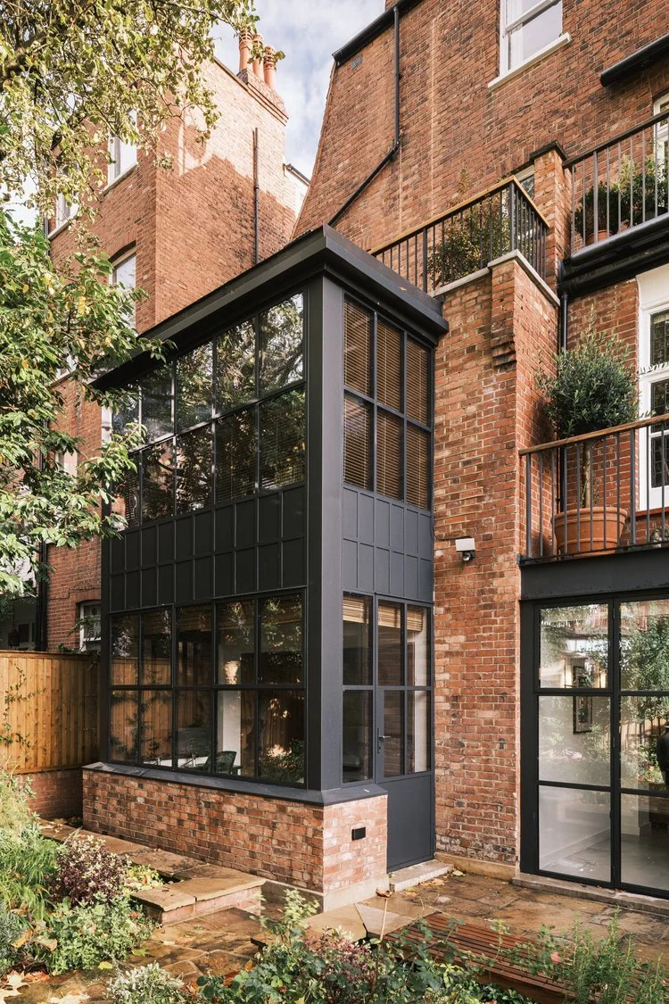 David Money Architects Hampstead Garden Flat exterior view.jpeg