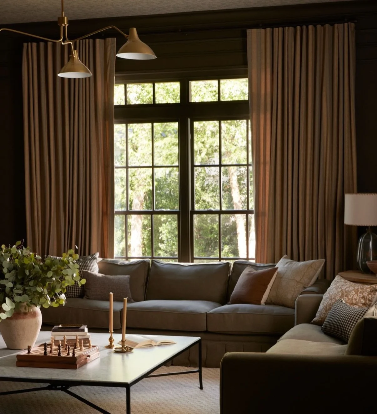 Thursday inspiration ft. @ashleymontgomerydesign 

Obsessed with all things warm, cozy and natural materials 🤍

#interiordesigninspiration #cozyinteriors #transitionaldesign #designideas