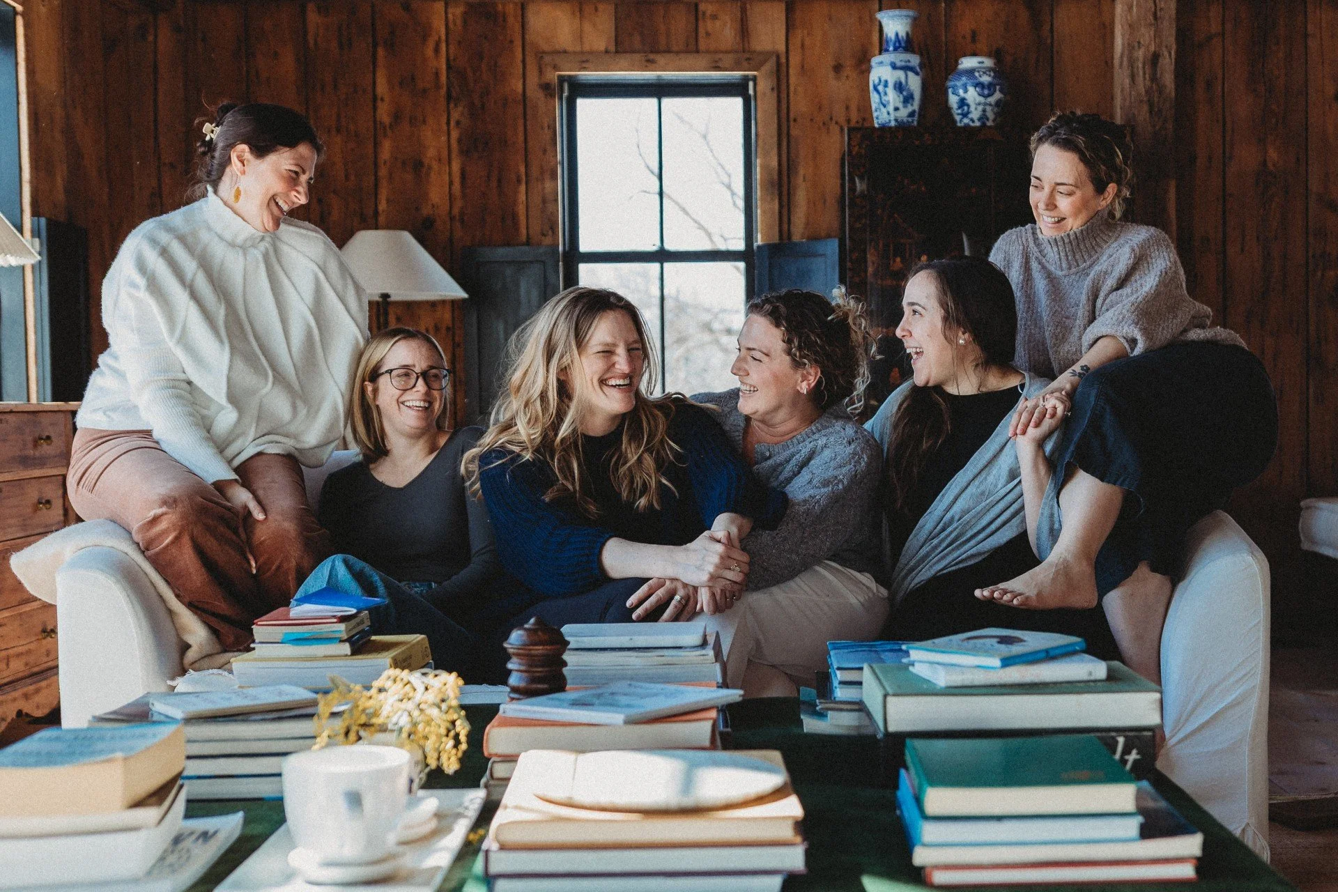A Weekend at Asa Barn — Six Mothers, Six Cameras, One Deep Exhale