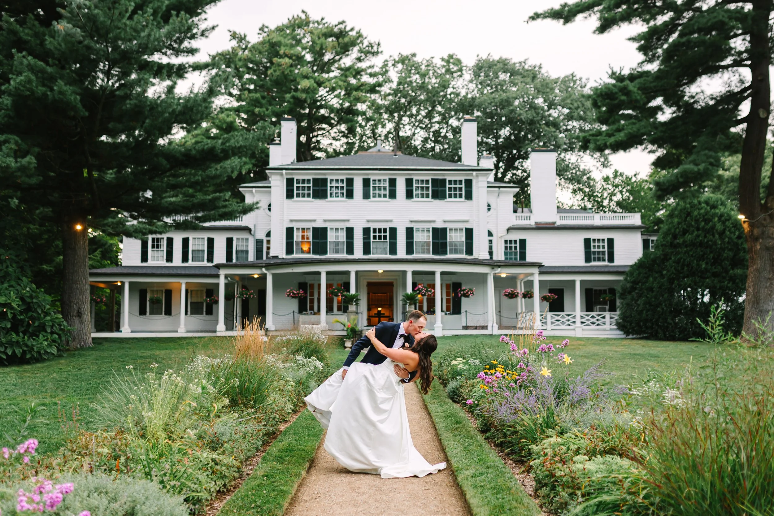 Alessandra &amp; Jay’s Romantic Summer Wedding at Glen Magna Farms
