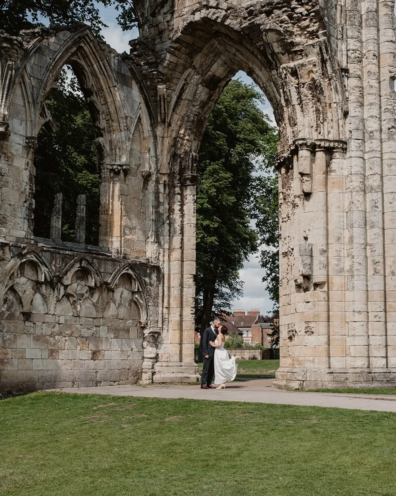 A beautiful day for Lucy &amp; Jonny&rsquo;s legal day 🤍