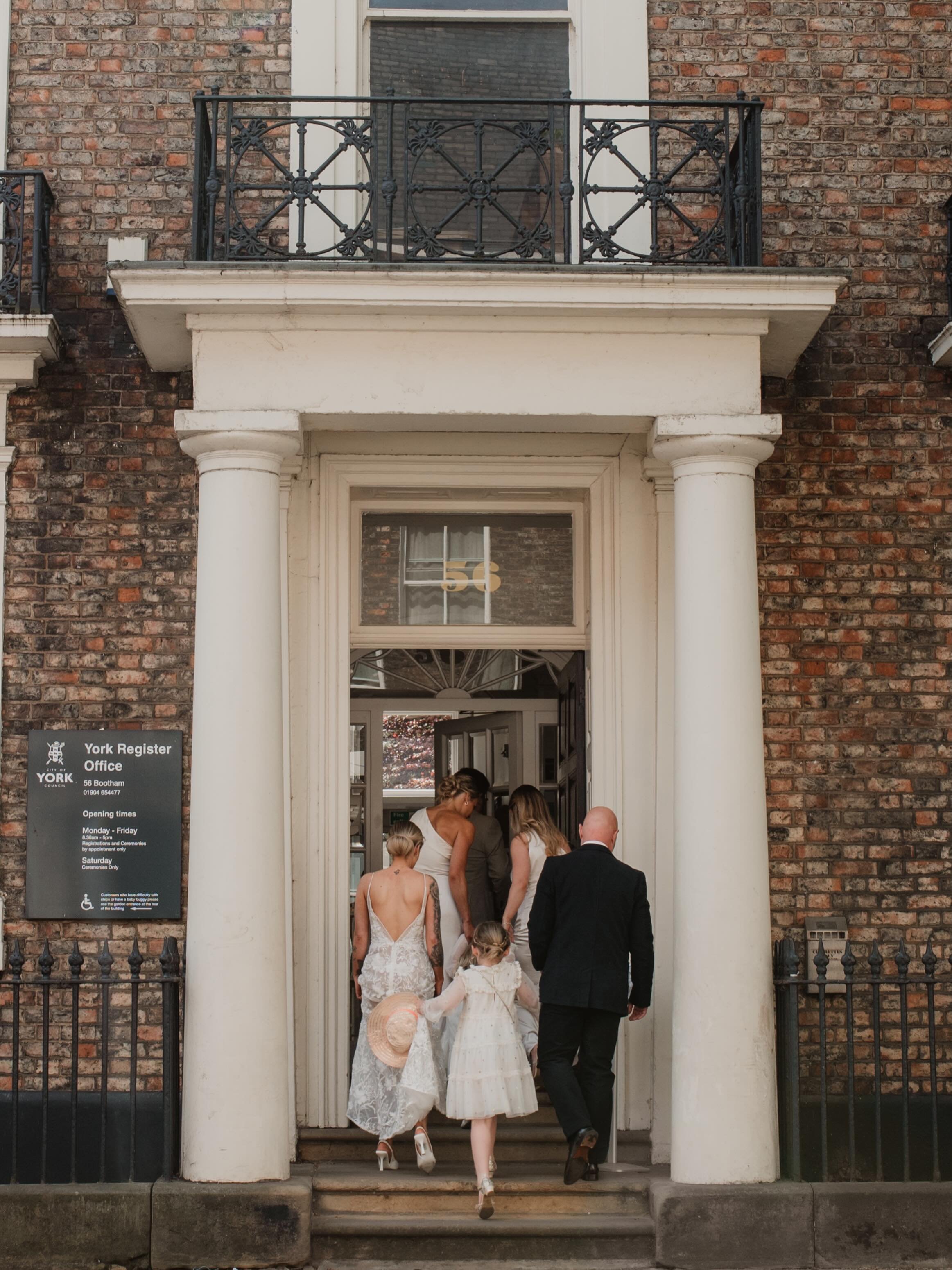 Sophie &amp; Nathan 🤍💍🥂

#yorkregistryoffice #york #ukweddingphotographer #yorkweddings