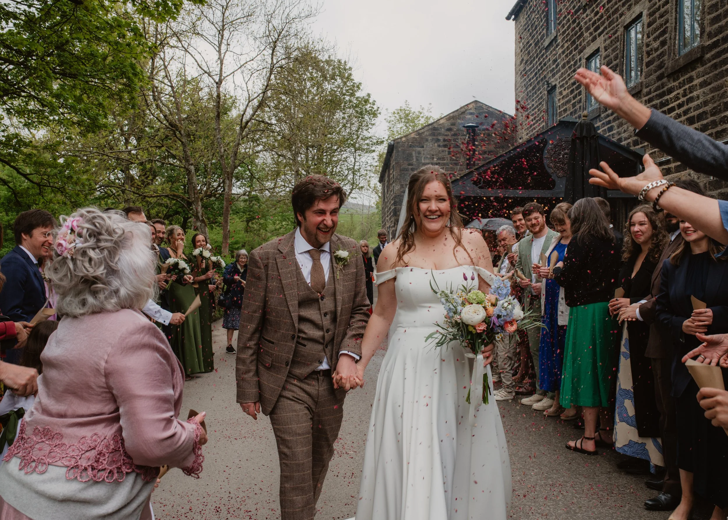 E&M_Ceremony-104.jpg