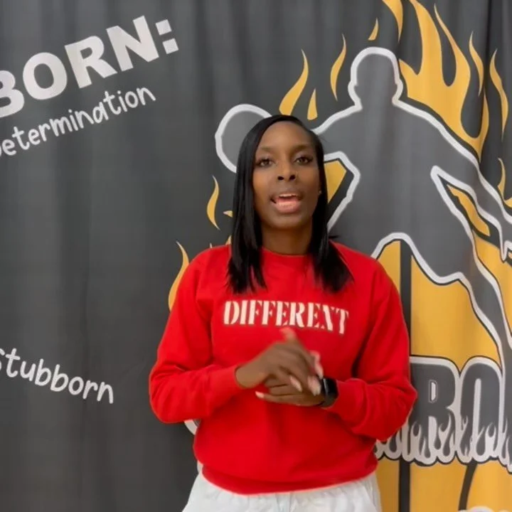 We were so blessed to have Ashley Roberts @_thisisashleyr with @itsjustdifferentpod out at the Stubborn Dreamers Camp! She brought energy &amp; was so much fun ⚡️ She provided both players and parents with nuggets of wisdom &amp; invaluable knowledge