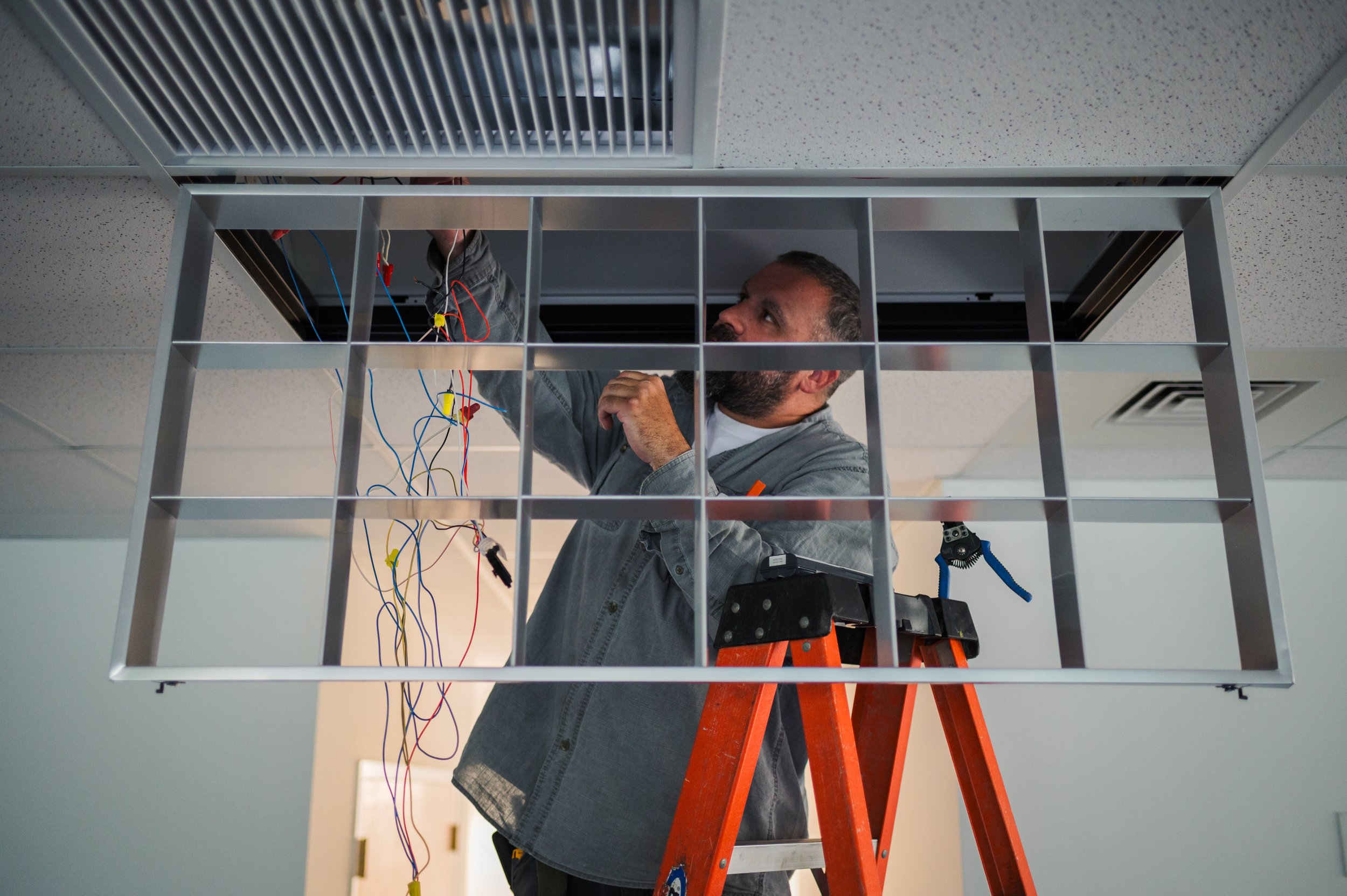 Industrial Electrical Contractor in Clayton, NC. Sawyer Electric is an Industrial and Commercial Electrical Contractor located at 108 Lee Court, Clayton, NC and is hiring electricians & electrical helpers.