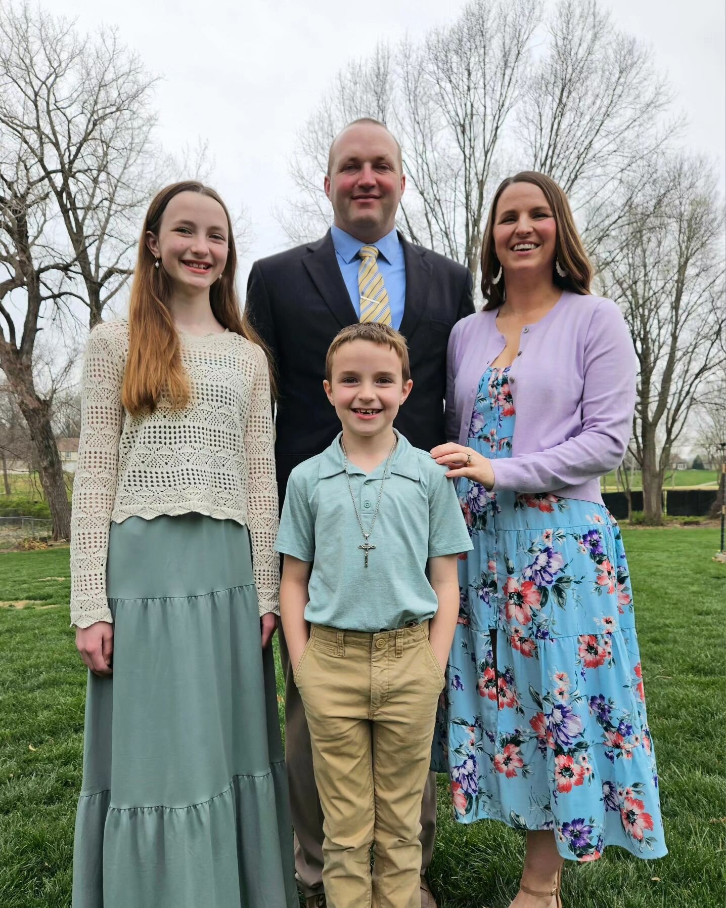Easter blessings from our family to yours ✝️🙏💚