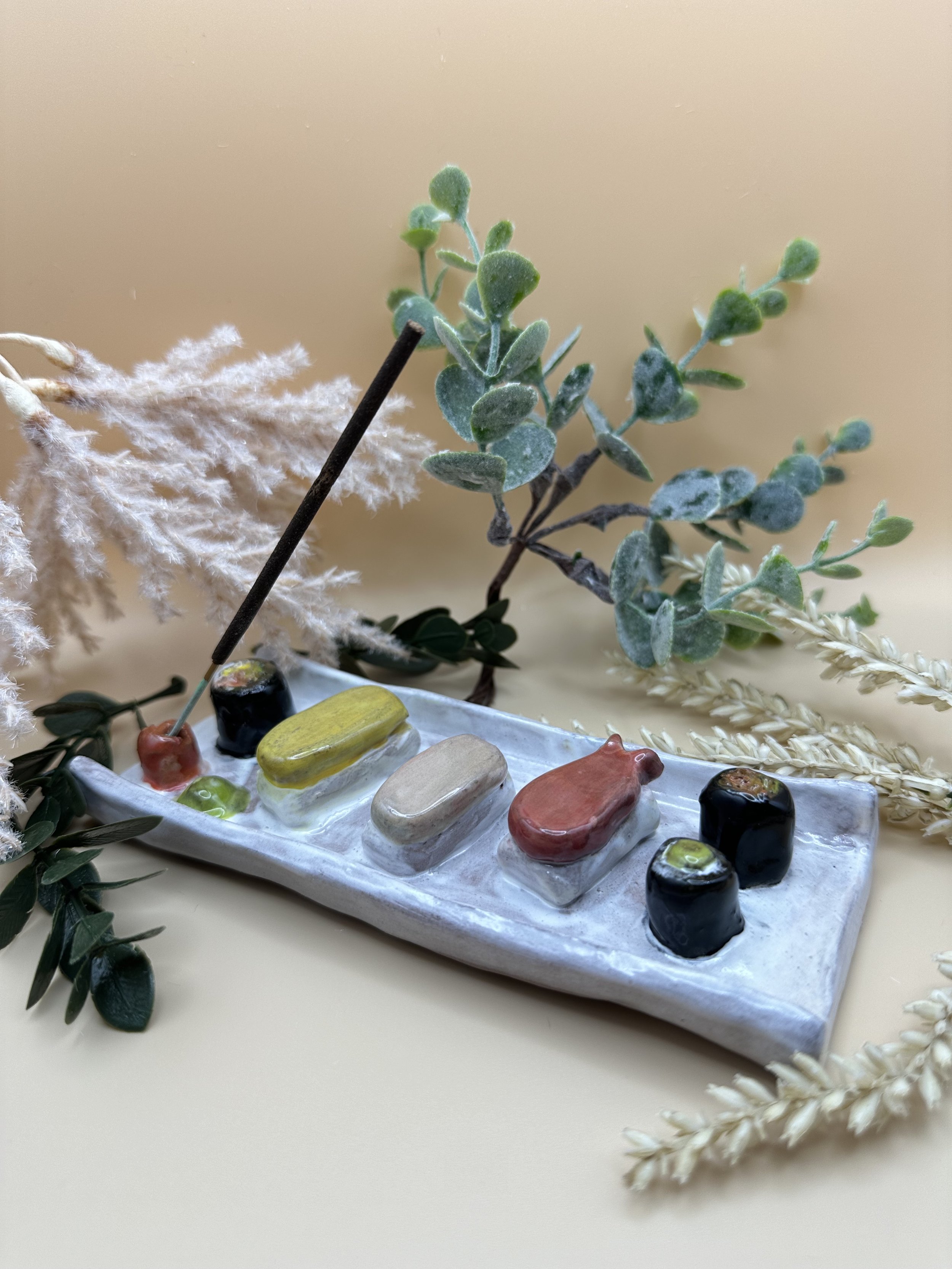 Sushi white 1.jpg