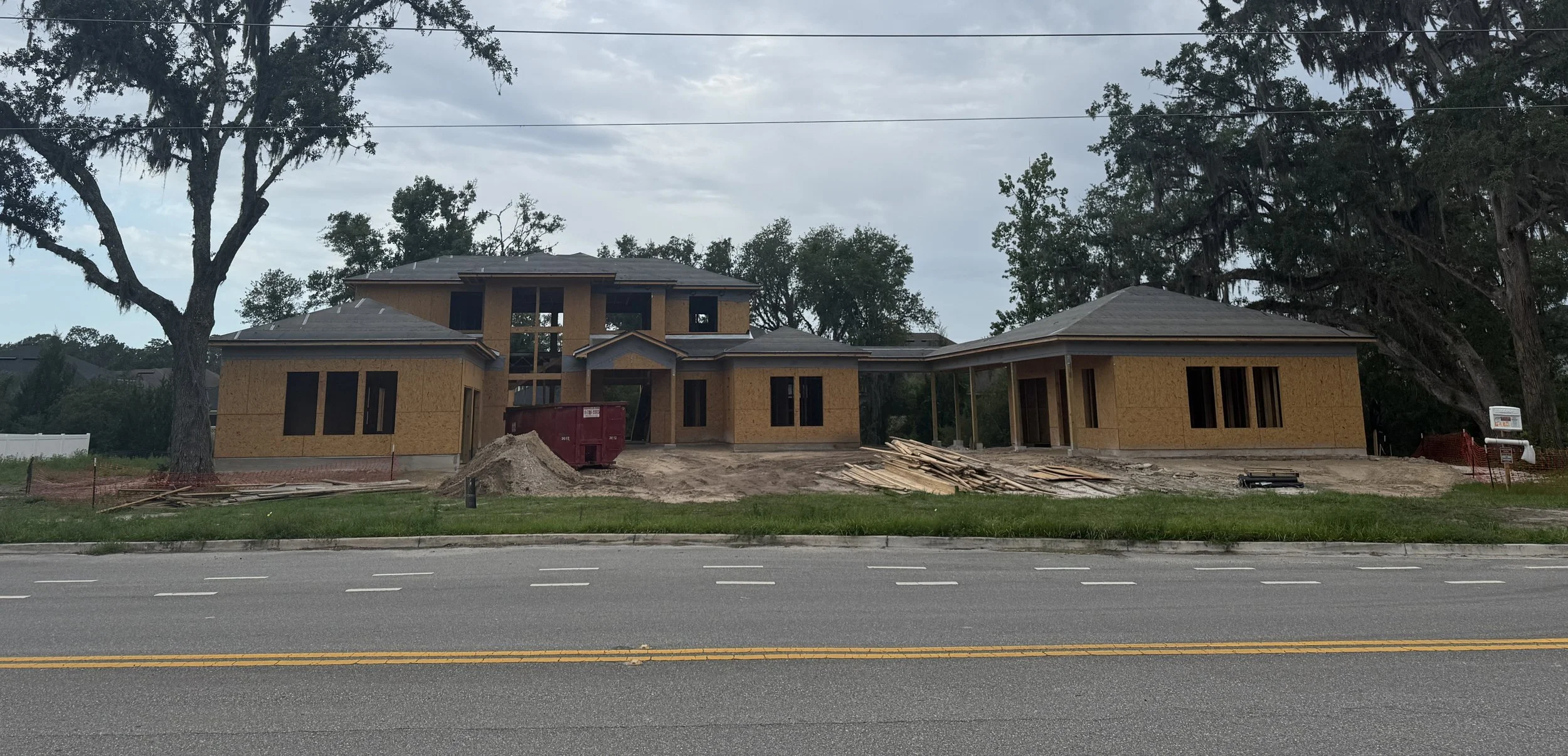 Roof decking and exterior sheathing bring this custom home’s design to life off State Road 16 near SilverLeaf in St. Augustine, Florida. Elite Construction of JAX builds distinctive custom homes throughout St. Augustine, Jacksonville, St. Johns Count