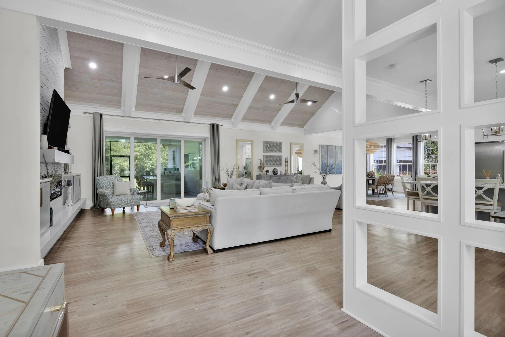 91-web-or-mls-2790 Joe Ashton_reshoot_006.jpg