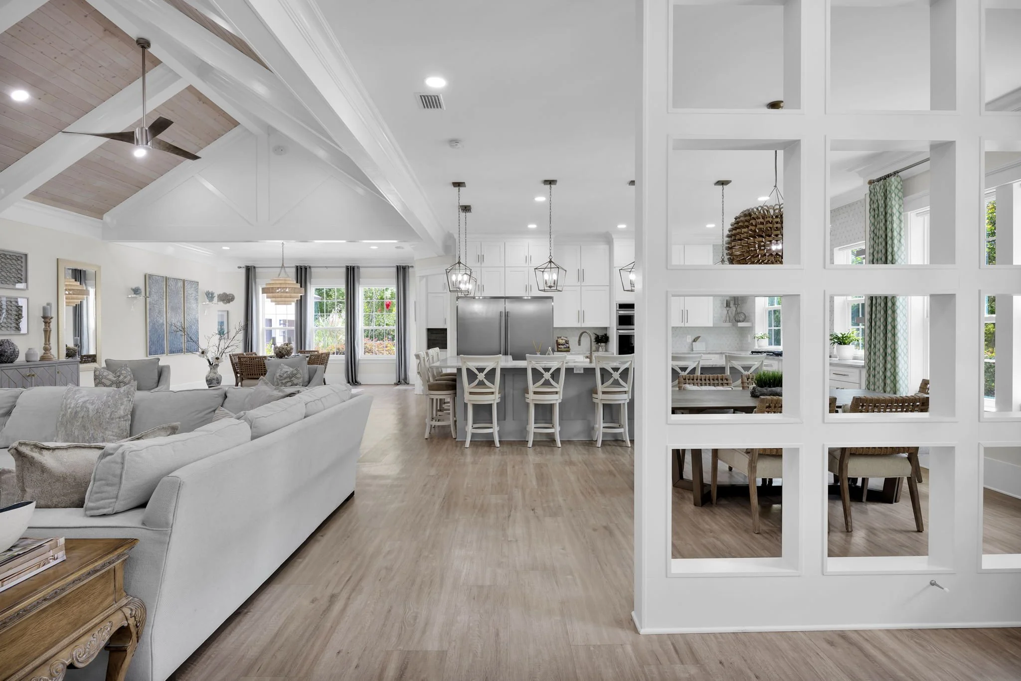 90-web-or-mls-2790 Joe Ashton_reshoot_005.jpg