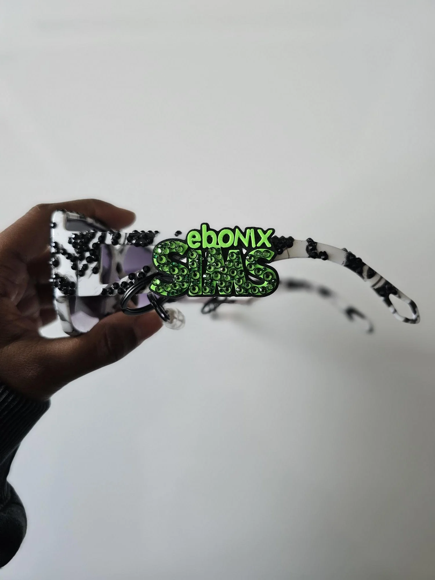 EBONIX CAPSULE SIDE 2.jpg