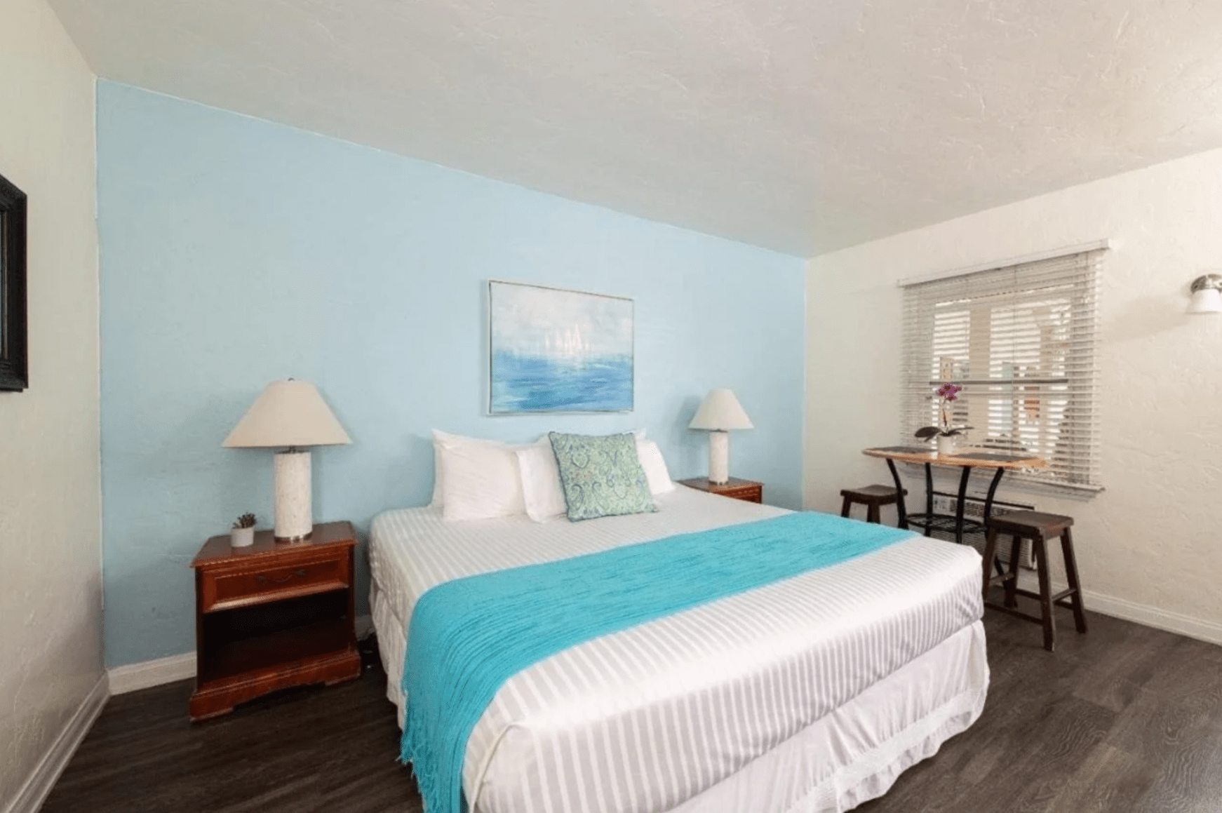 compressed king blue 2 .png