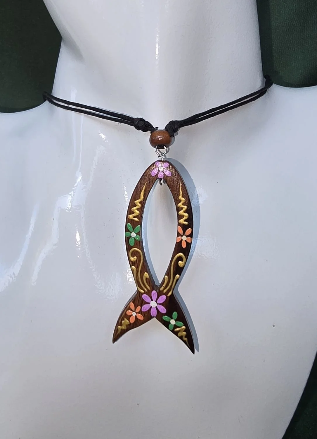 Coral Reef Wooden Necklace | Handcrafted Bali Jewellery | Donbernae