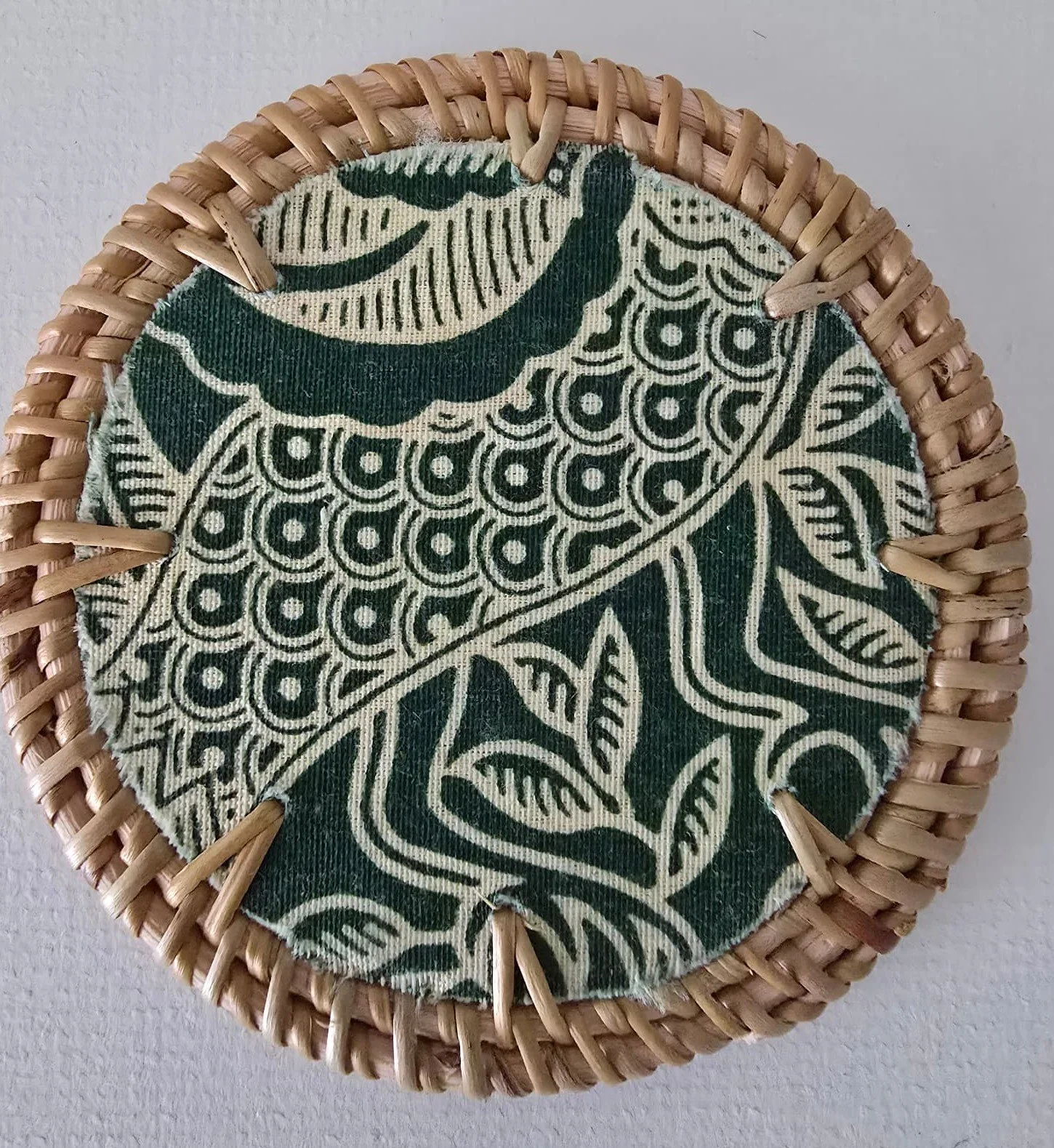 Green leaf cirlce batik coaster 2.jpg