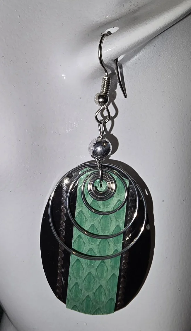 Palm Glow Shell Earrings | Bali Island Jewellery | Donbernae