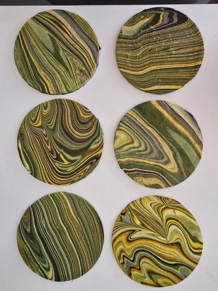 Green & Gold round coaster 2 RS.jpg