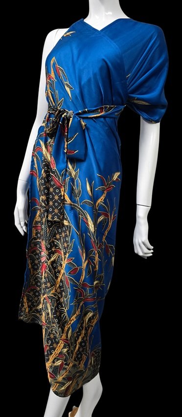 Blue kimono-style tropical sarong with floral and bird-inspired print