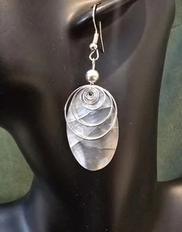 Coastal Bloom Shell Earrings | Handcrafted Bali Earrings | Donbernae