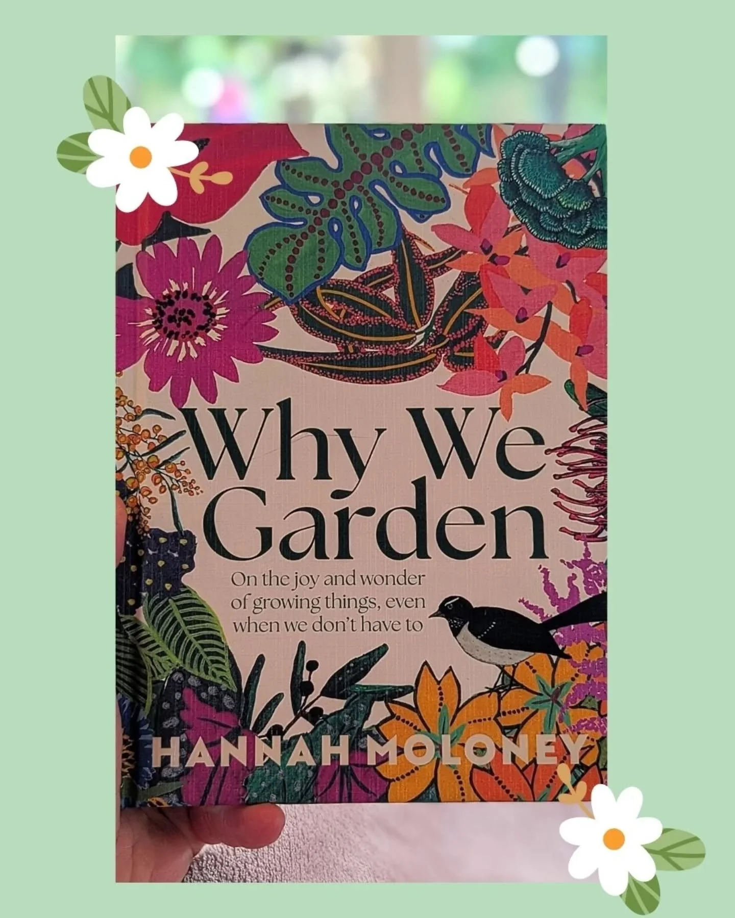 A gorgeous afternoon spent @thediggersclub Heronswood to hear @hannah_moloney from @gardeningaustralia speak about her new book "Why We Garden - On the joy &amp; wonder of growing things". As the starting point for her book, Hannah conducte