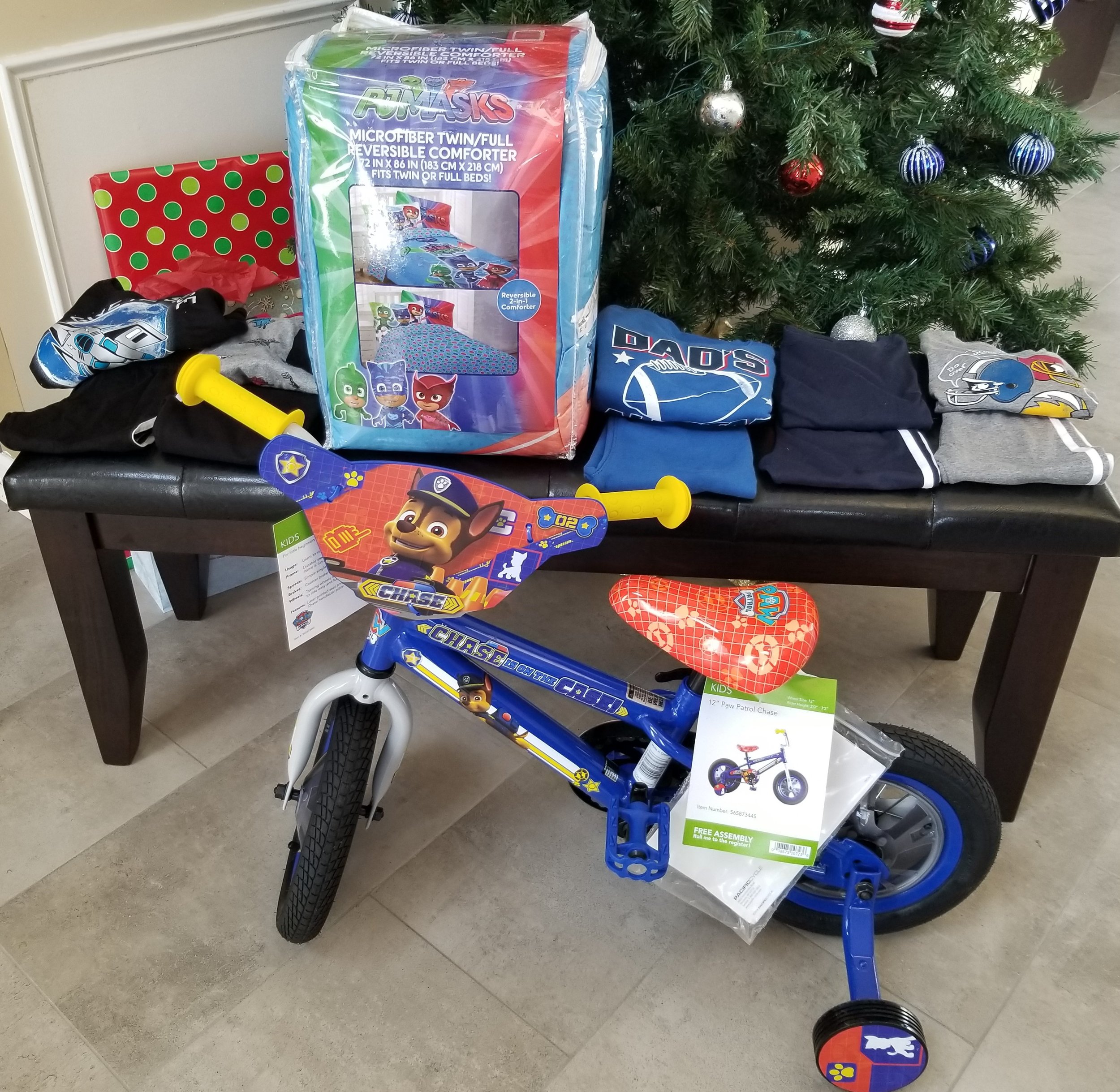Bentley: Paw Patrol bike, PJ Masks bed set &amp; clothes