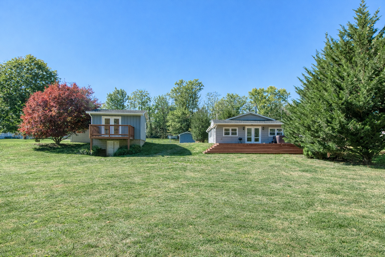 houses from river.png