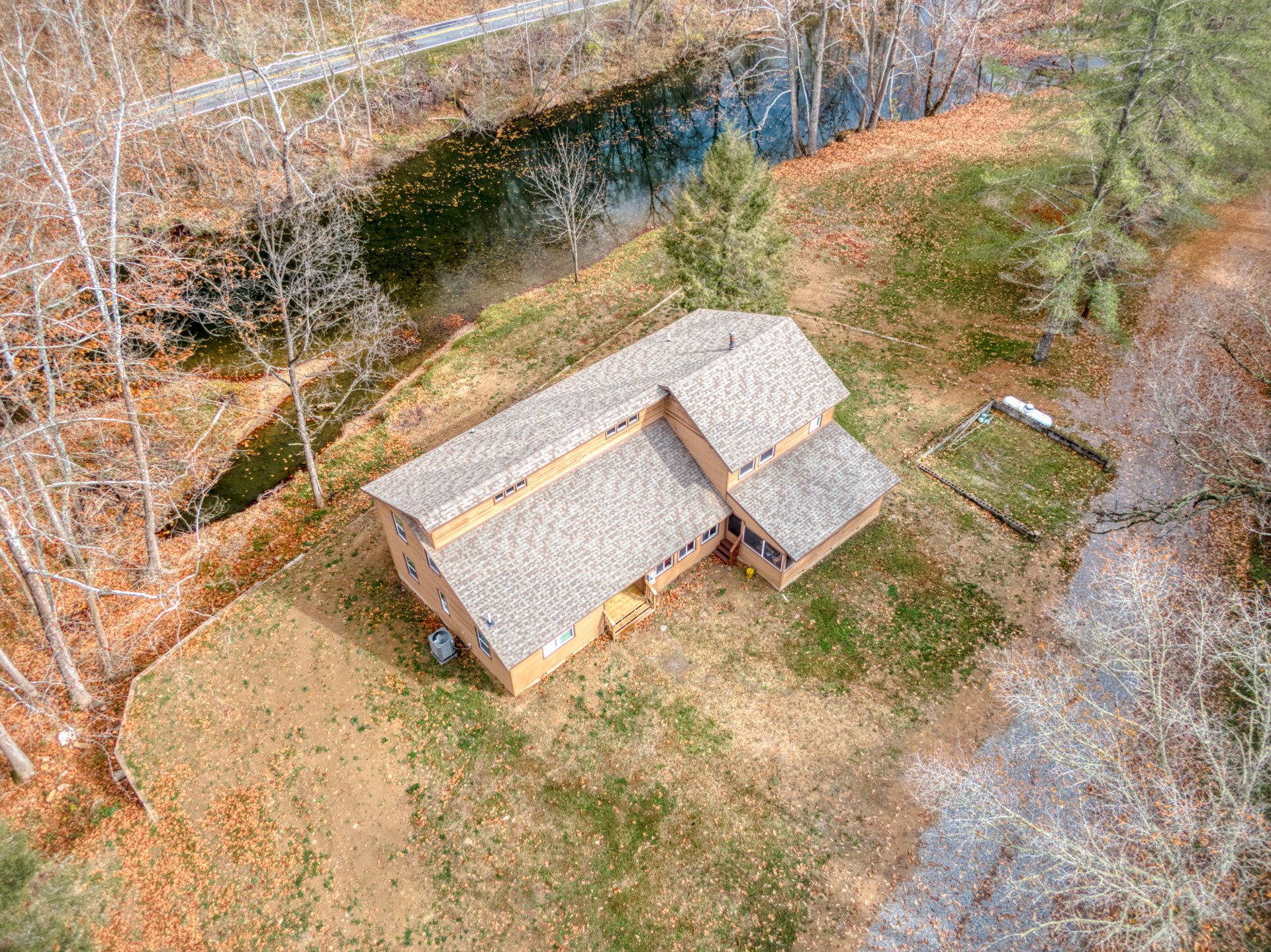 1266-Old-Wolf-Creek-Rd-Narrows_7-7.jpg