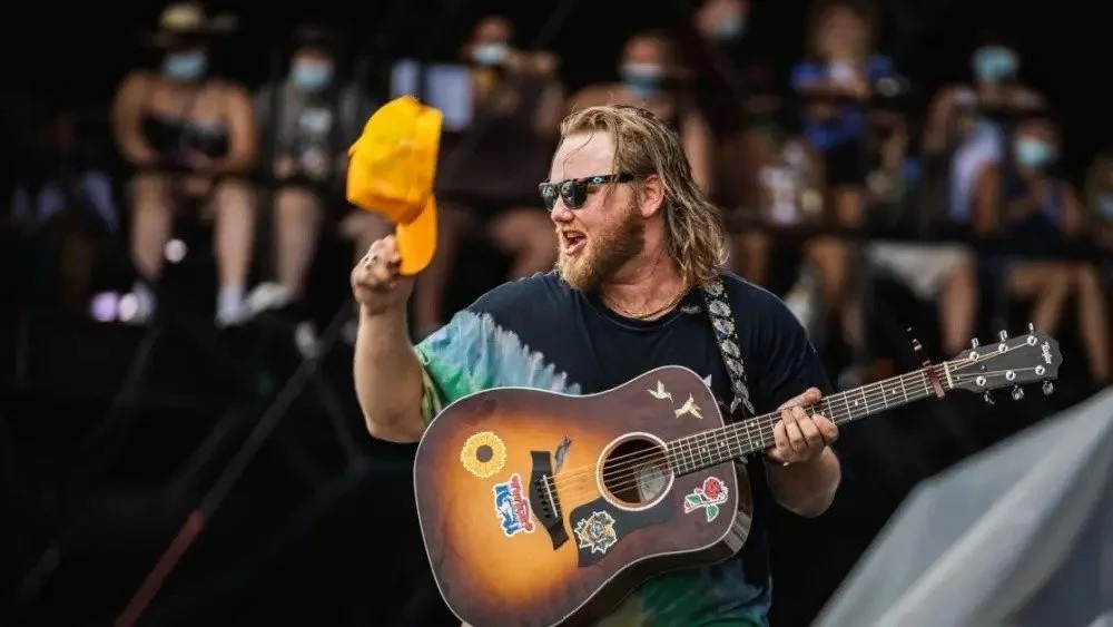 ERNEST: LIVE FROM THE SOUTH TOUR