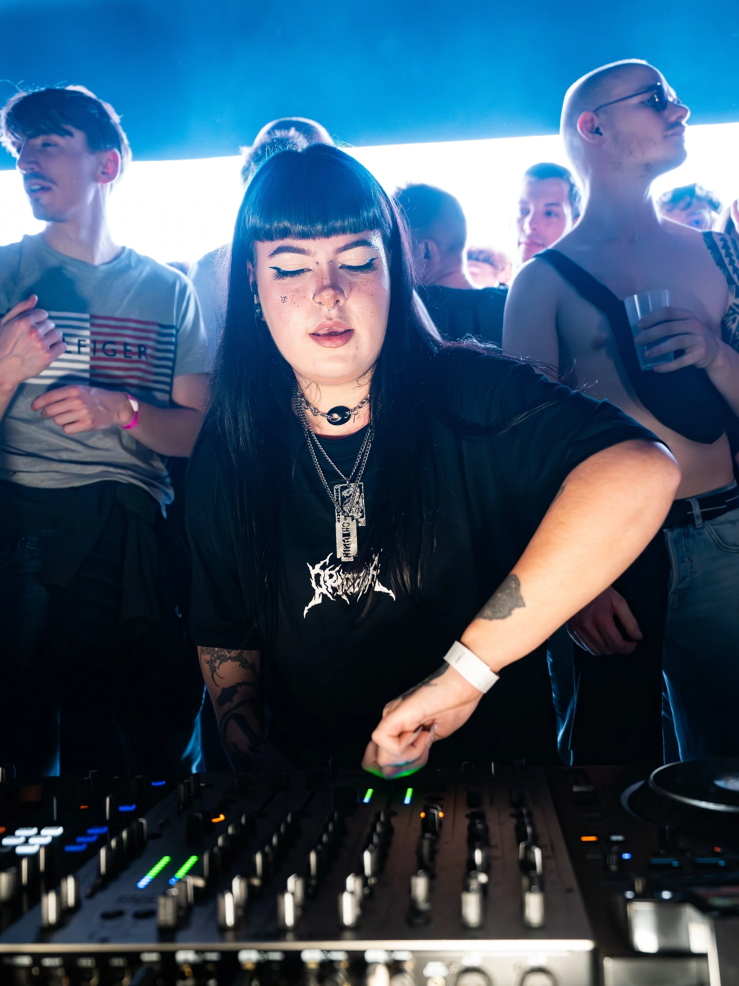 25EMEHEURE - INVAZZION - BASSLENS-2.jpg