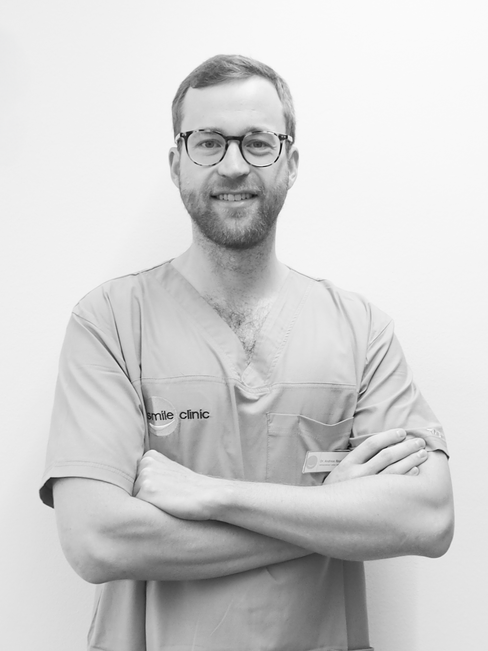 Dr. Andreas Bäuml, Smile Clinic Zahnklinik