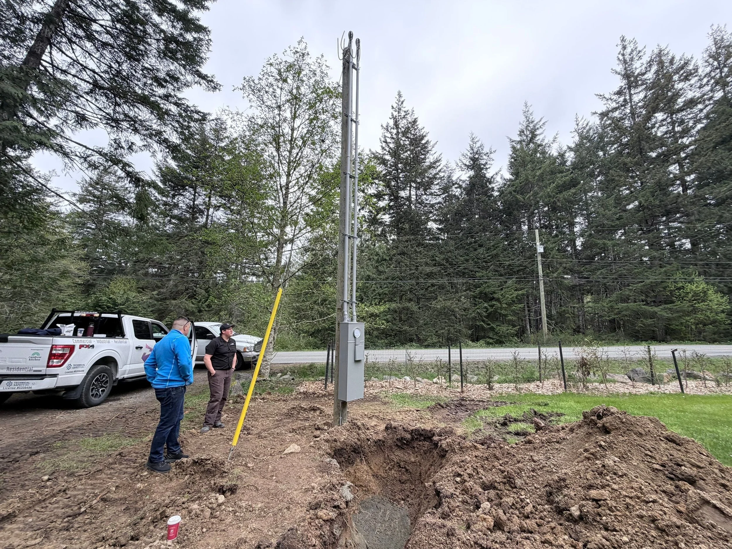 Grifflyn electrician completing a 400 amp service upgrade on a large Victoria home