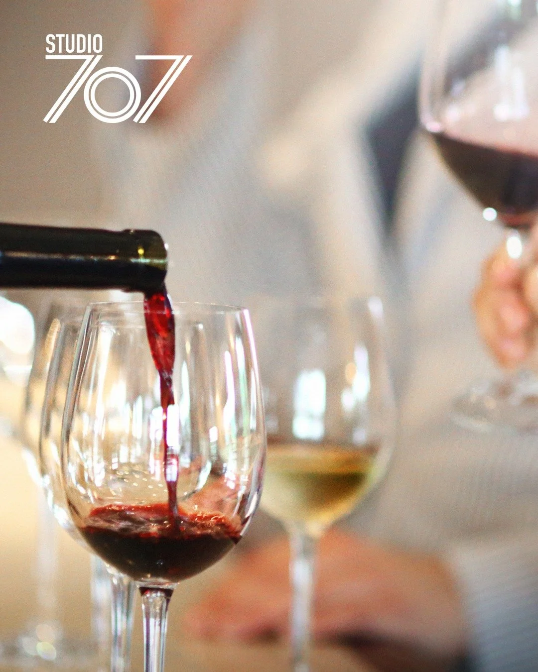 Wine + digital media = the perfect pairing. One brings out flavor, the other brings out story. Together, they create moments worth savoring, online and off.

.

.

.

.

#studio707 #napa #napavalley #hospitality #drinklocal #local #wine #wineglasses 