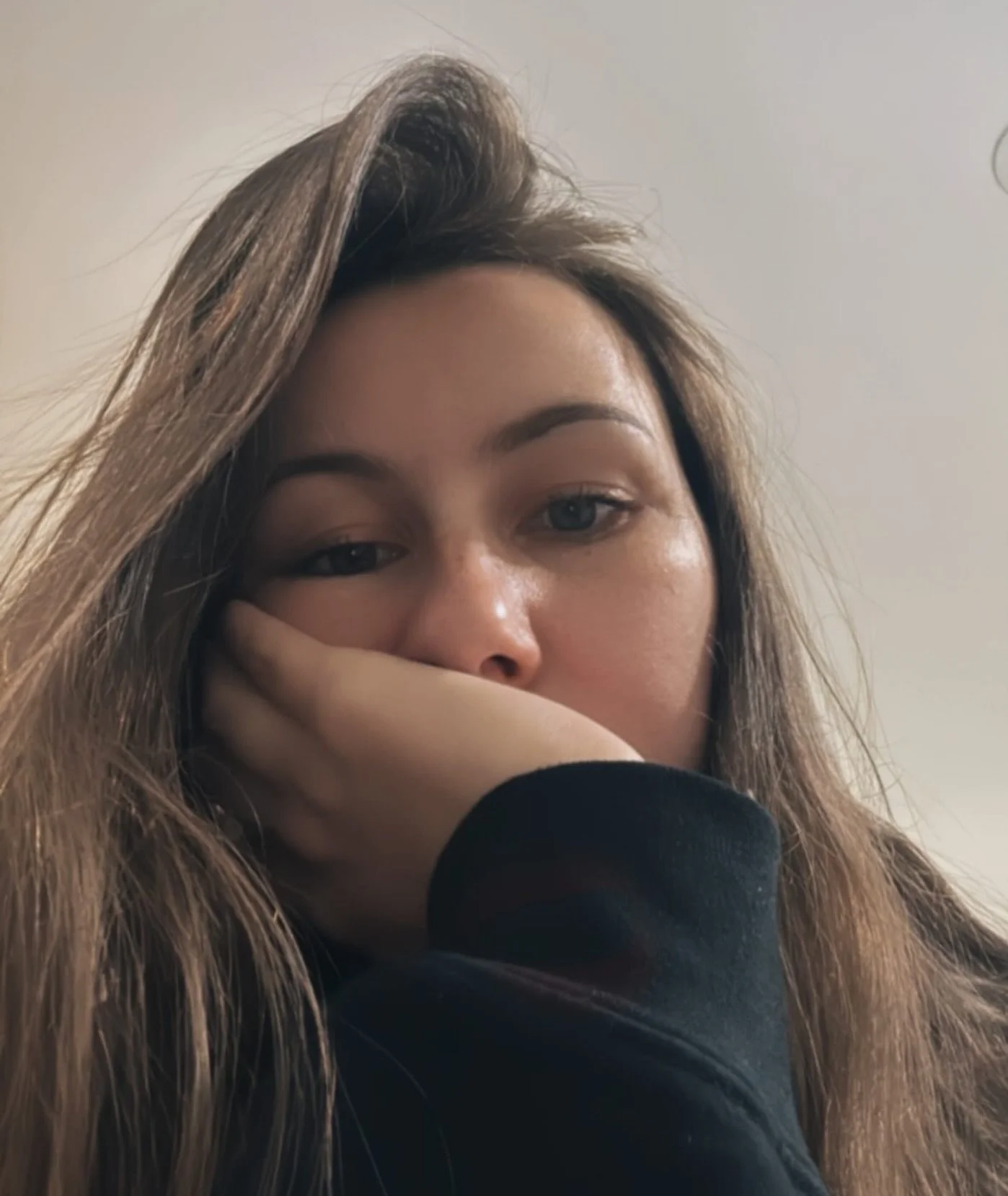 HI!

This is me. Sleepy. Mentally and physically over summer like 5 months ago. And fighting the urge to decorate my house with faux autumn leaves and pumpkins in EVERY color (it begins tomorrow 😏).

Update from the writing desk: the title of The Su