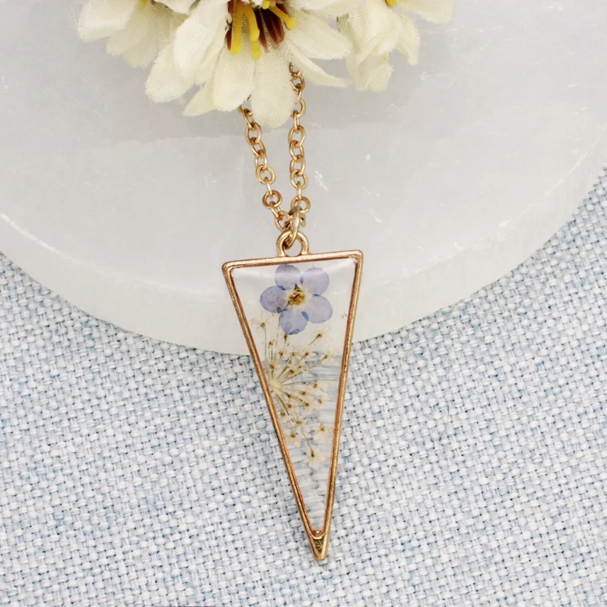 Gold Triangle Dried Floral Necklace-I.webp