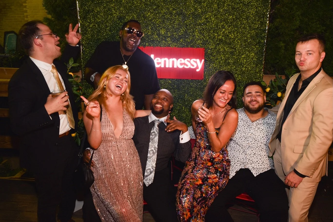 PSA 🚨🚨🚨🚨 This is NOT a drill!! 
I’m playing a bar for this first time in 51 Days. Do I still got it? Come find out. We’re live at one of my favorites tonight. @mcgillycuddys , it goes down at 10PM. Meet me on the patio.