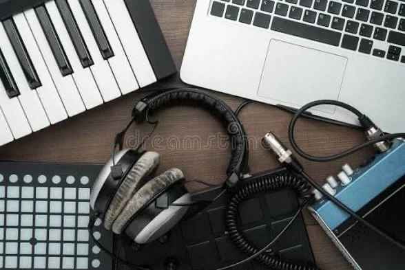 🚨 🚨🚨🚨🚨

Calling All Wisconsin Producers &amp; Artists &ndash; Get Your Music Played at Milwaukee Brewers Friday Home Games

Wisconsin producers and artists, this is your opportunity to have your music heard inside the ballpark.

We&rsquo;re look