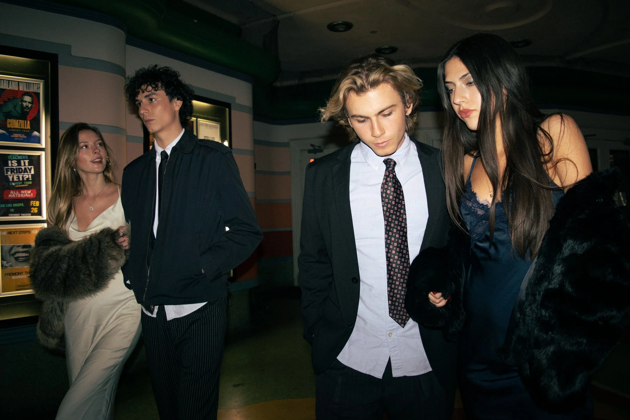 Paparazzi stage 3-3.jpg