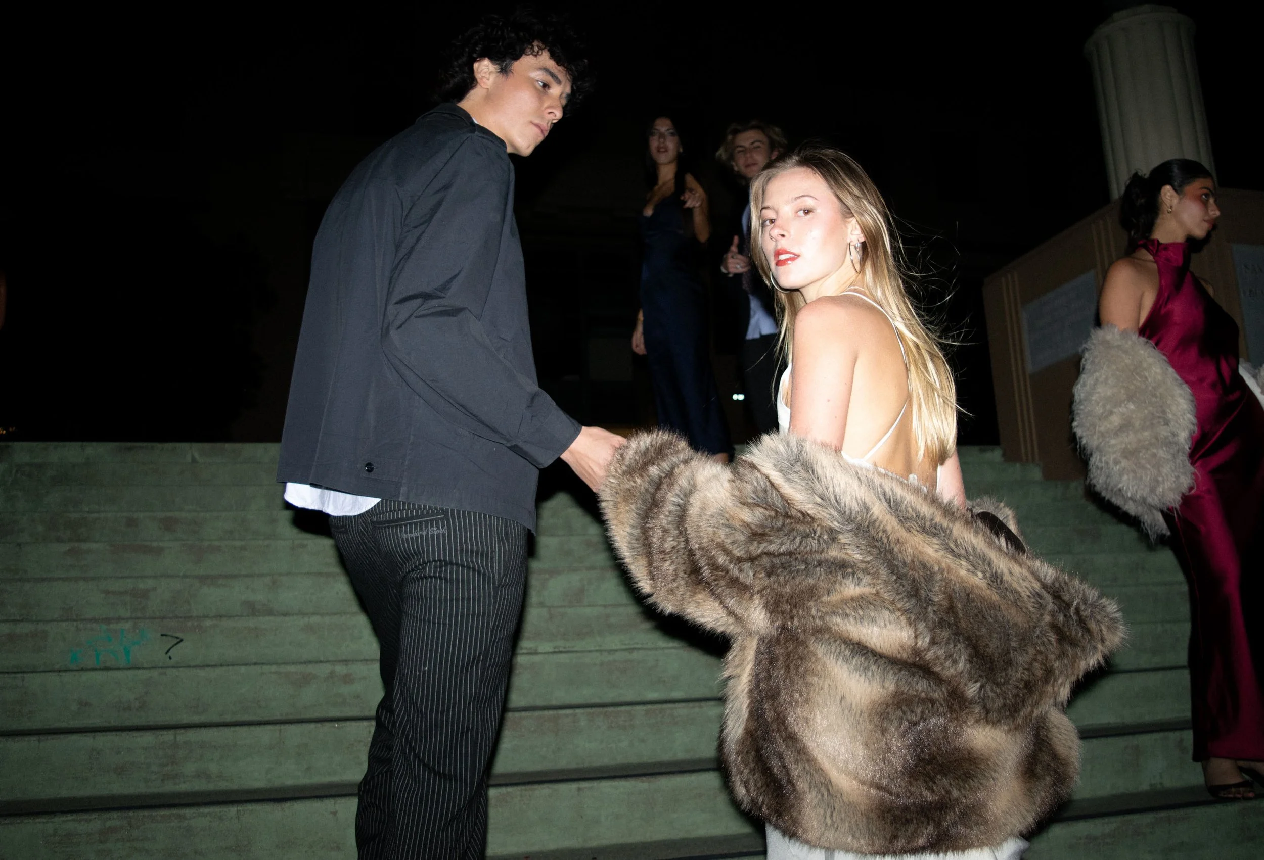 Paparazzi stage 3-1.jpg