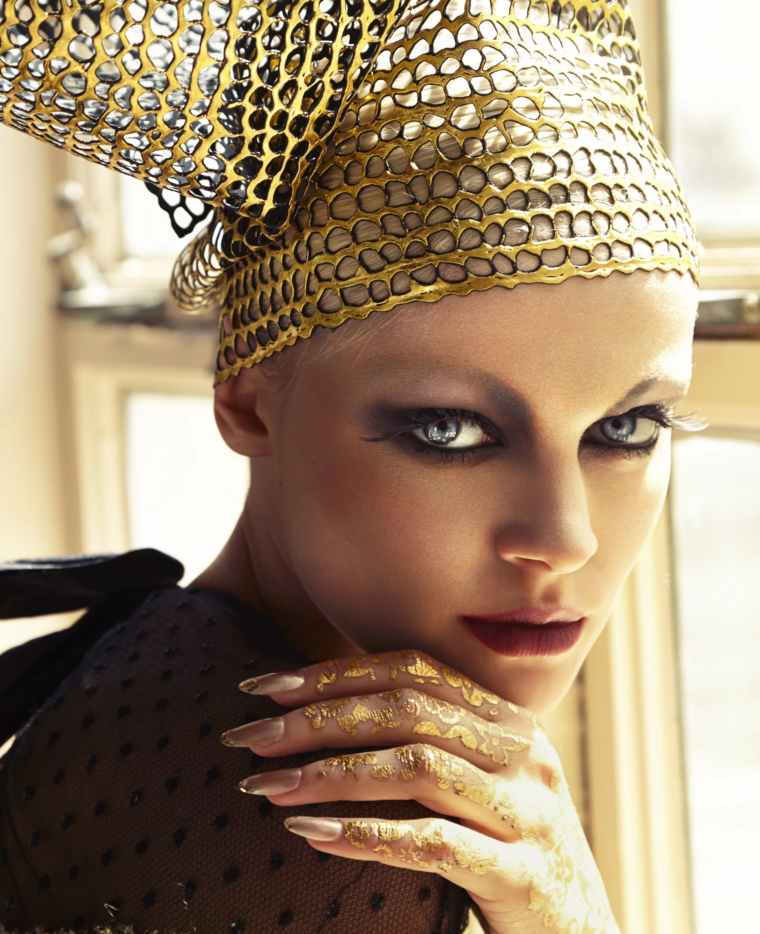 vogue italia pdf_Page_3.jpg