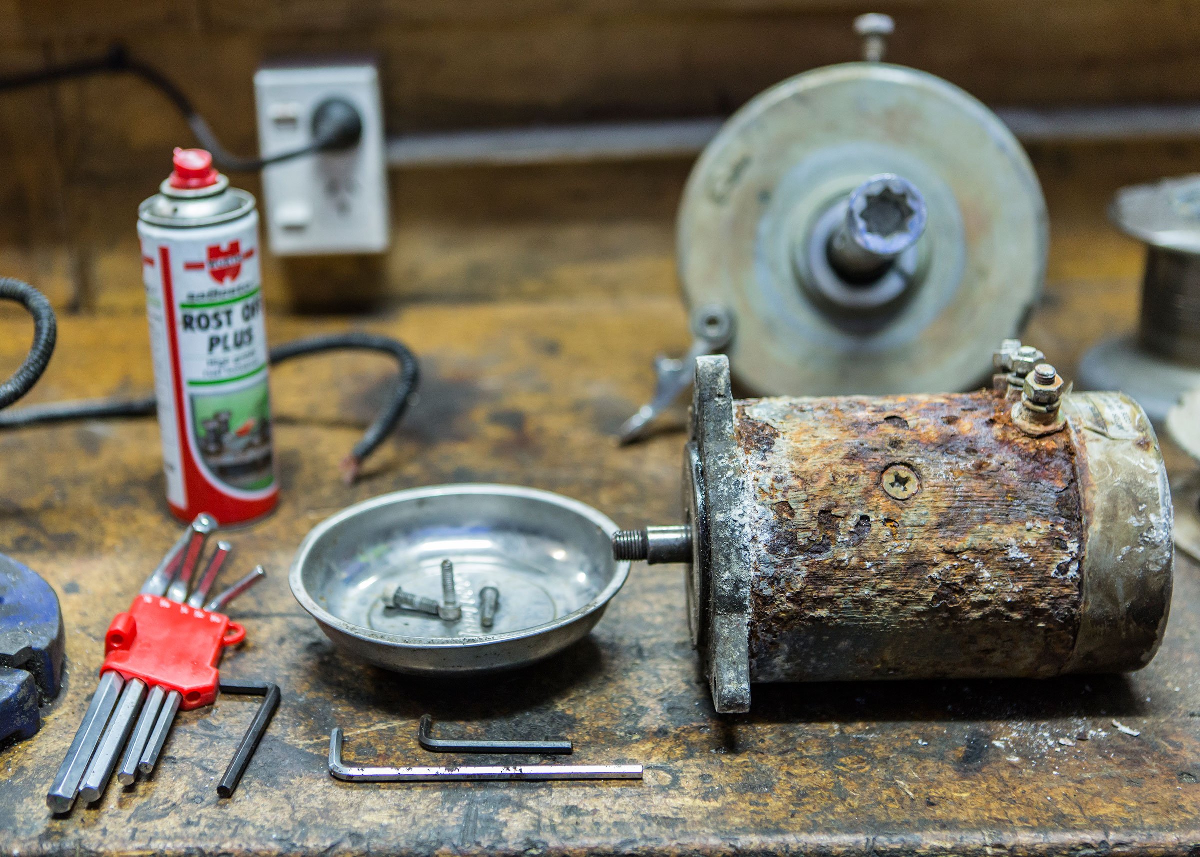 marine-electrical-electronics-installation-servicing-repairs-pine-harbour-auckland-new-zealand-54.jpg