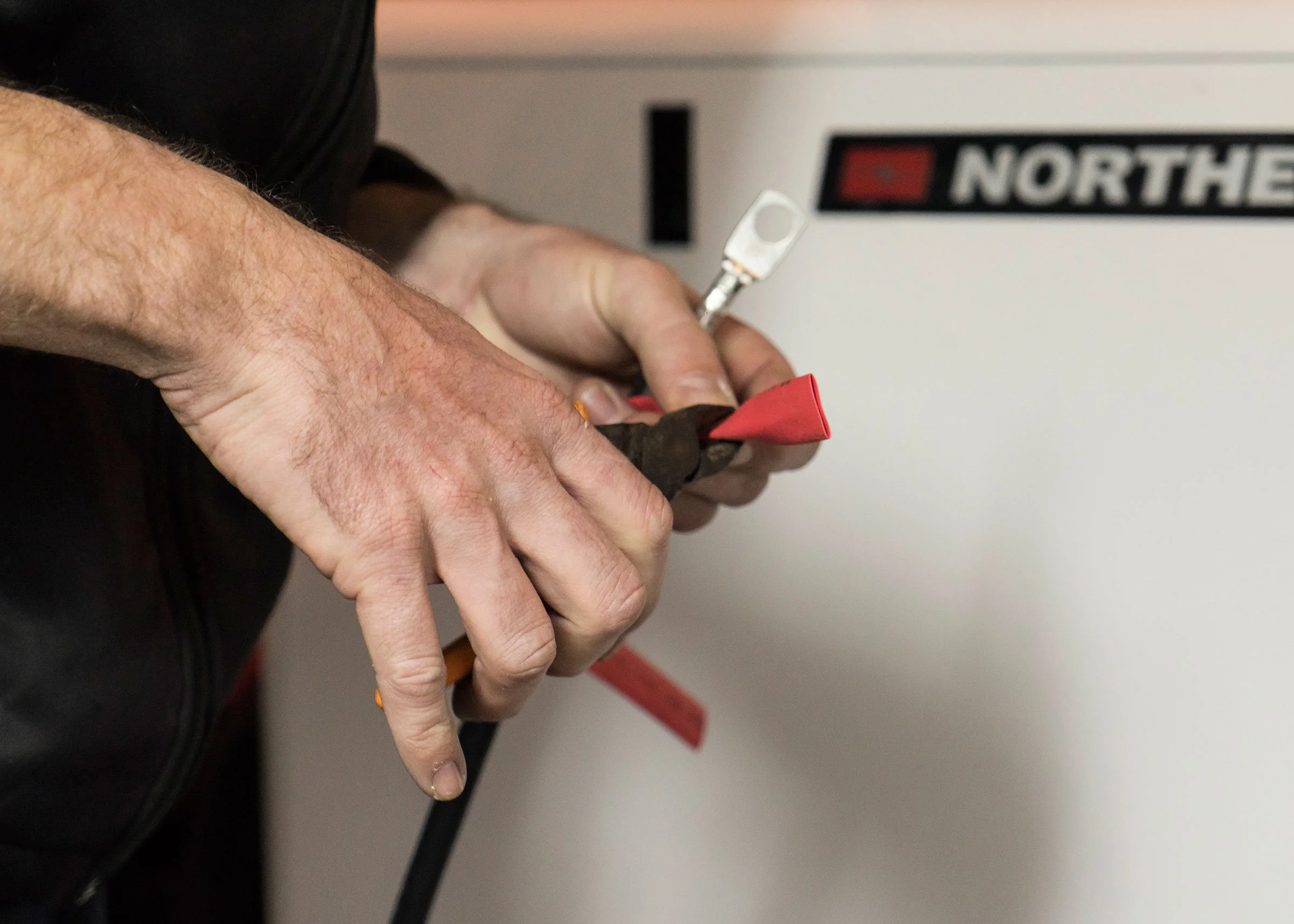 marine-electrical-electronics-installation-servicing-repairs-pine-harbour-auckland-new-zealand-6.jpg