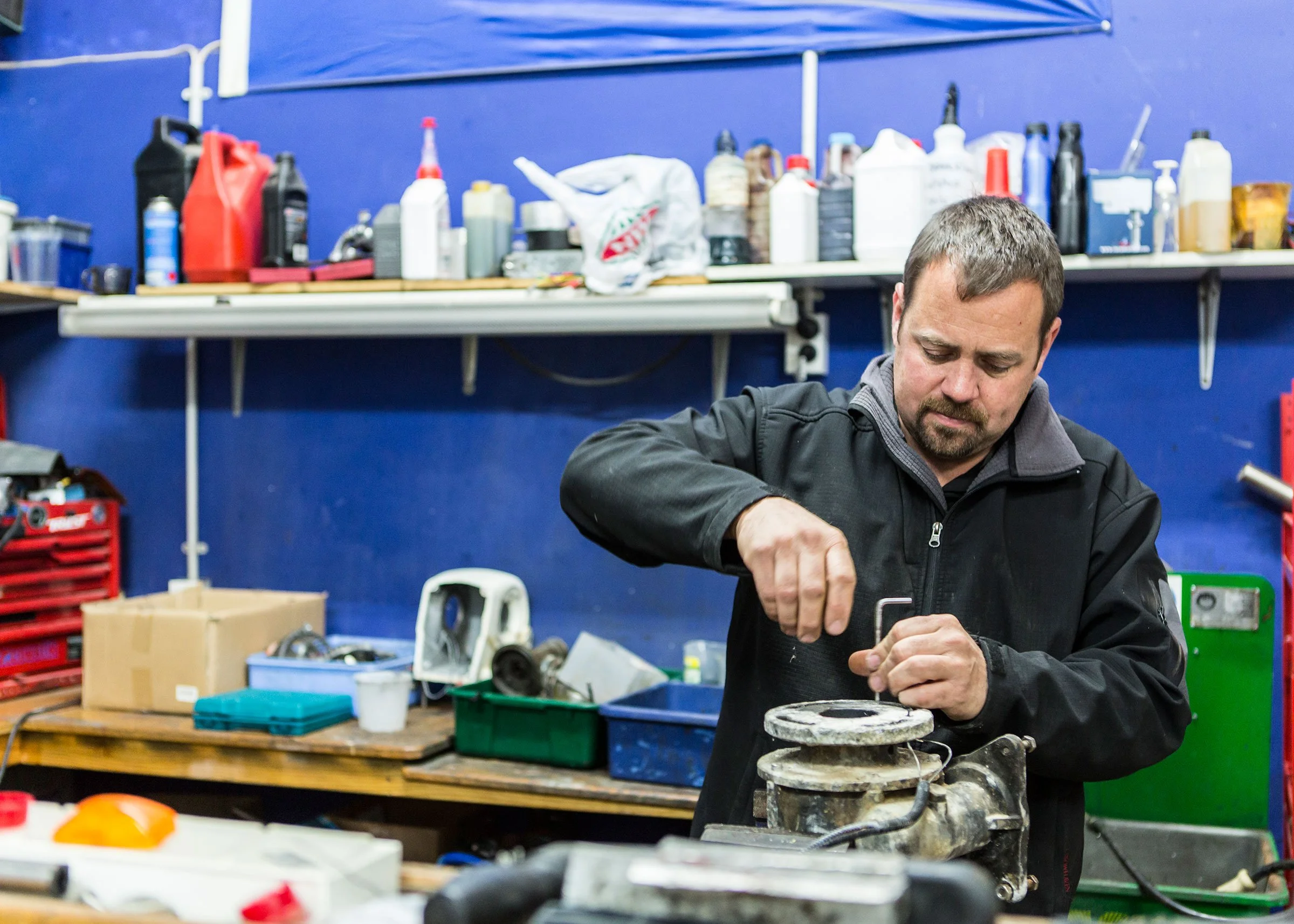 marine-electrical-electronics-installation-servicing-repairs-pine-harbour-auckland-new-zealand-52.jpg