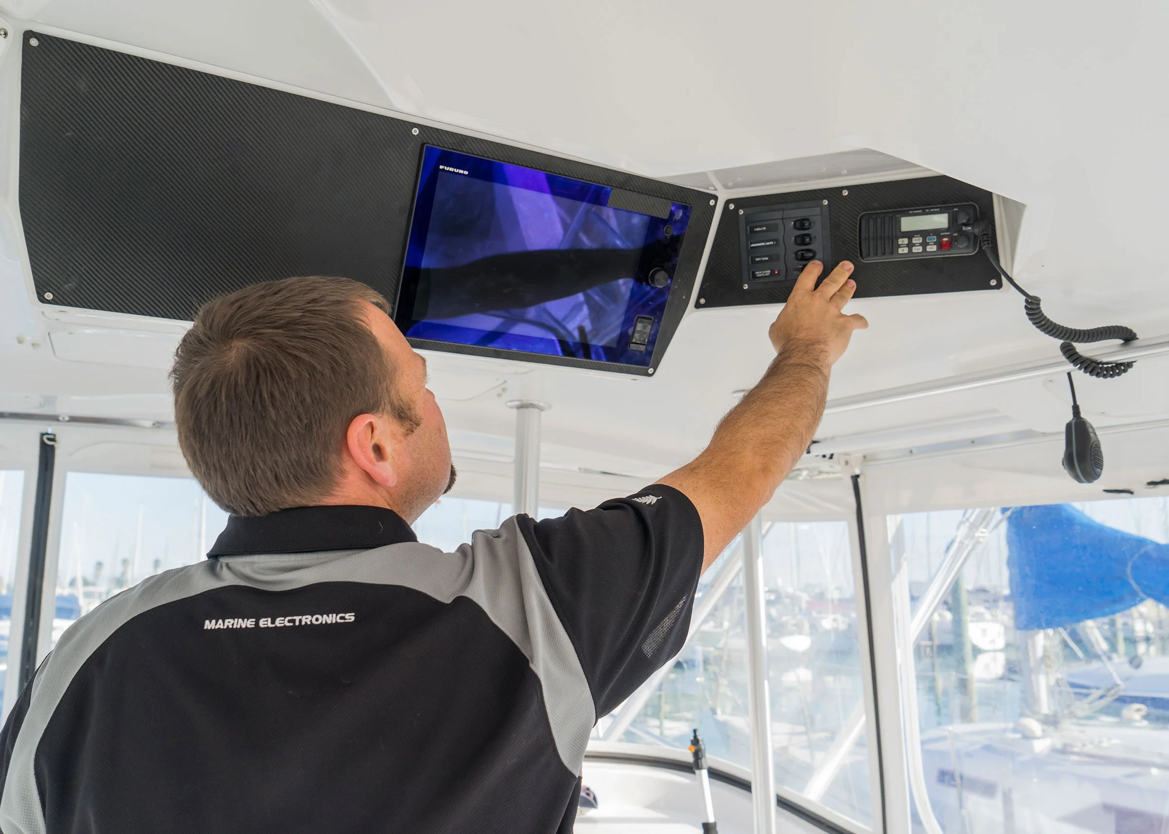 marine-electrical-electronics-installation-servicing-repairs-pine-harbour-auckland-new-zealand-21.jpg
