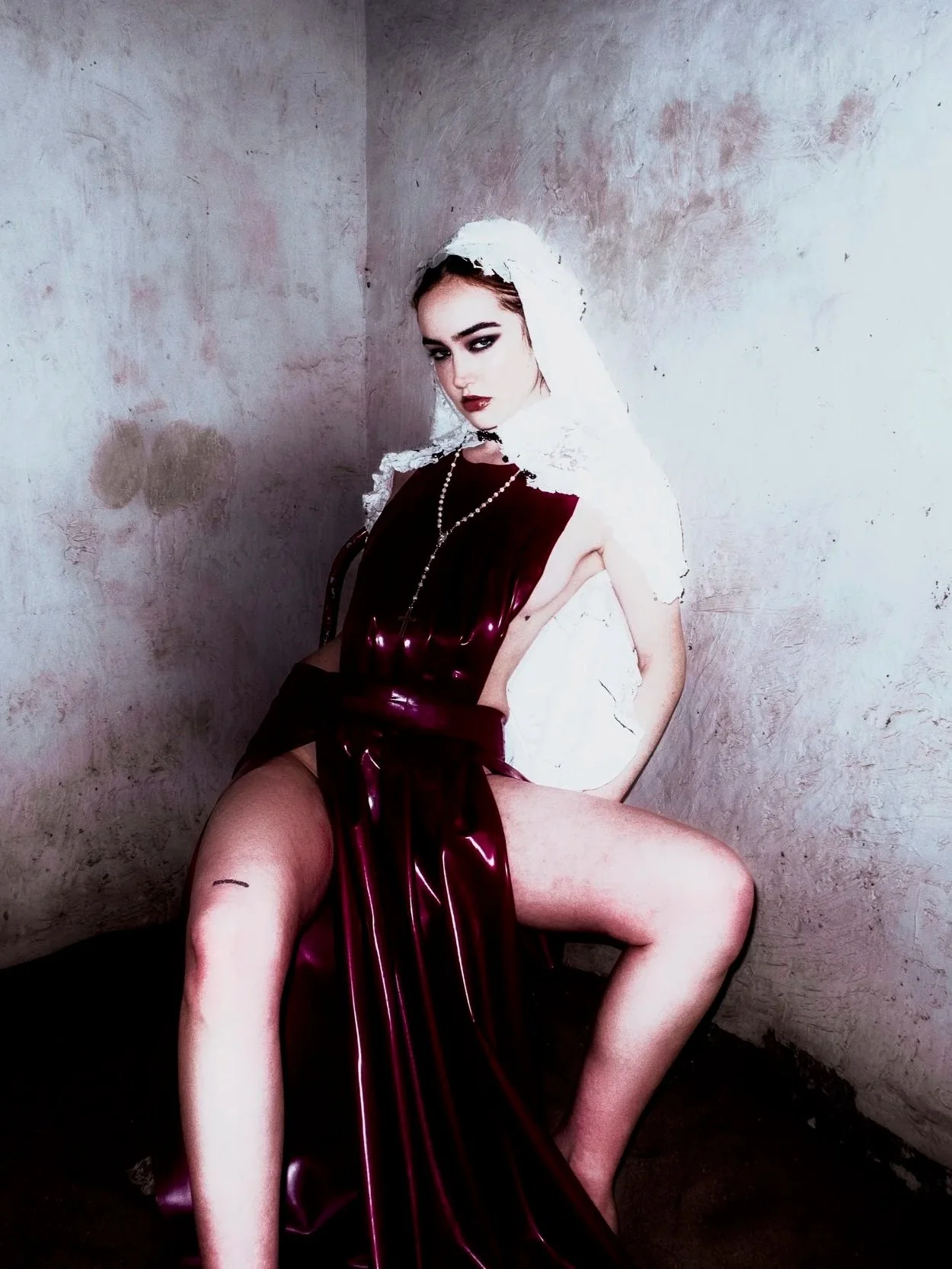 (UN)HOLY DEVOTION