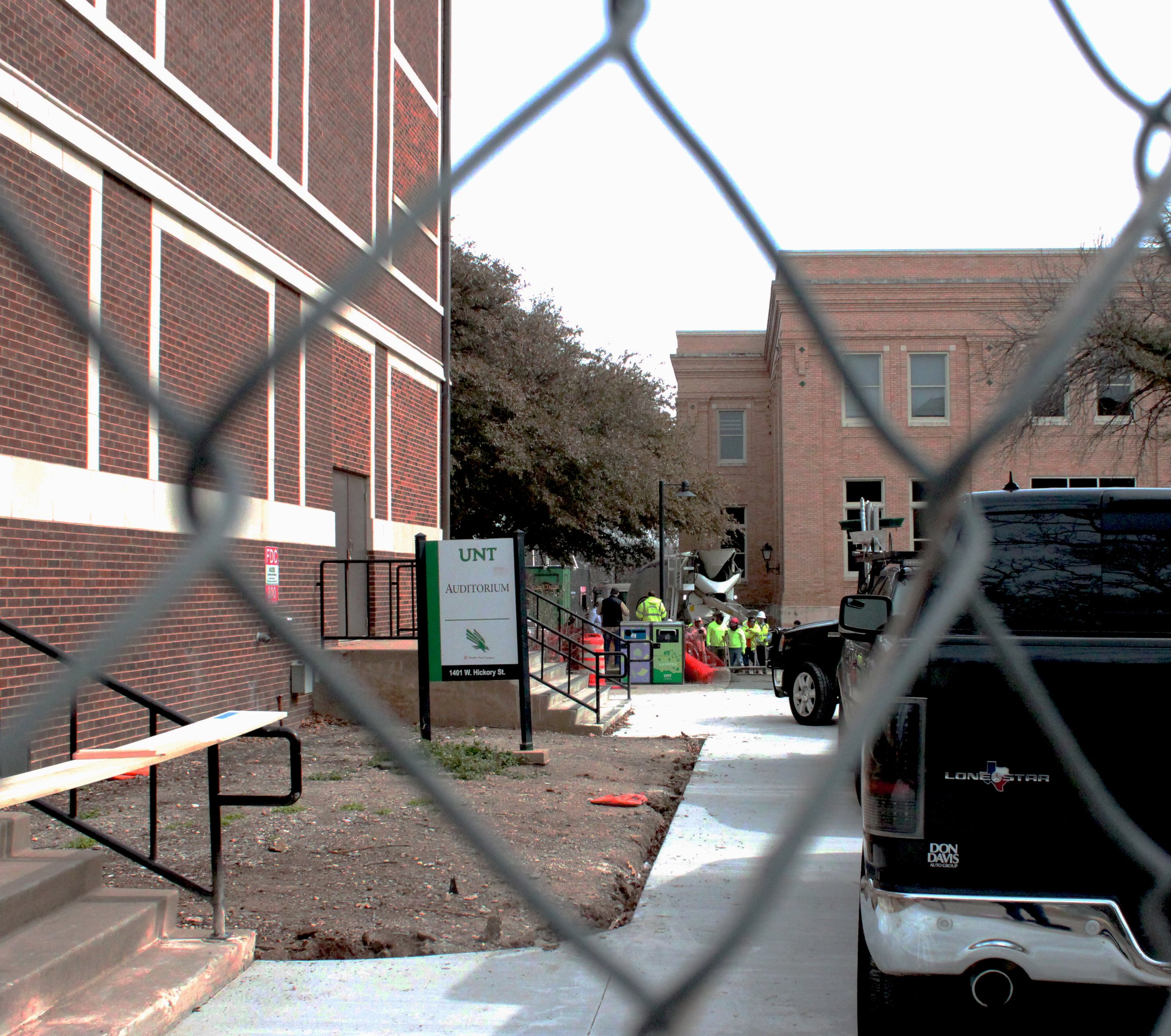 Construction workers copy.jpg