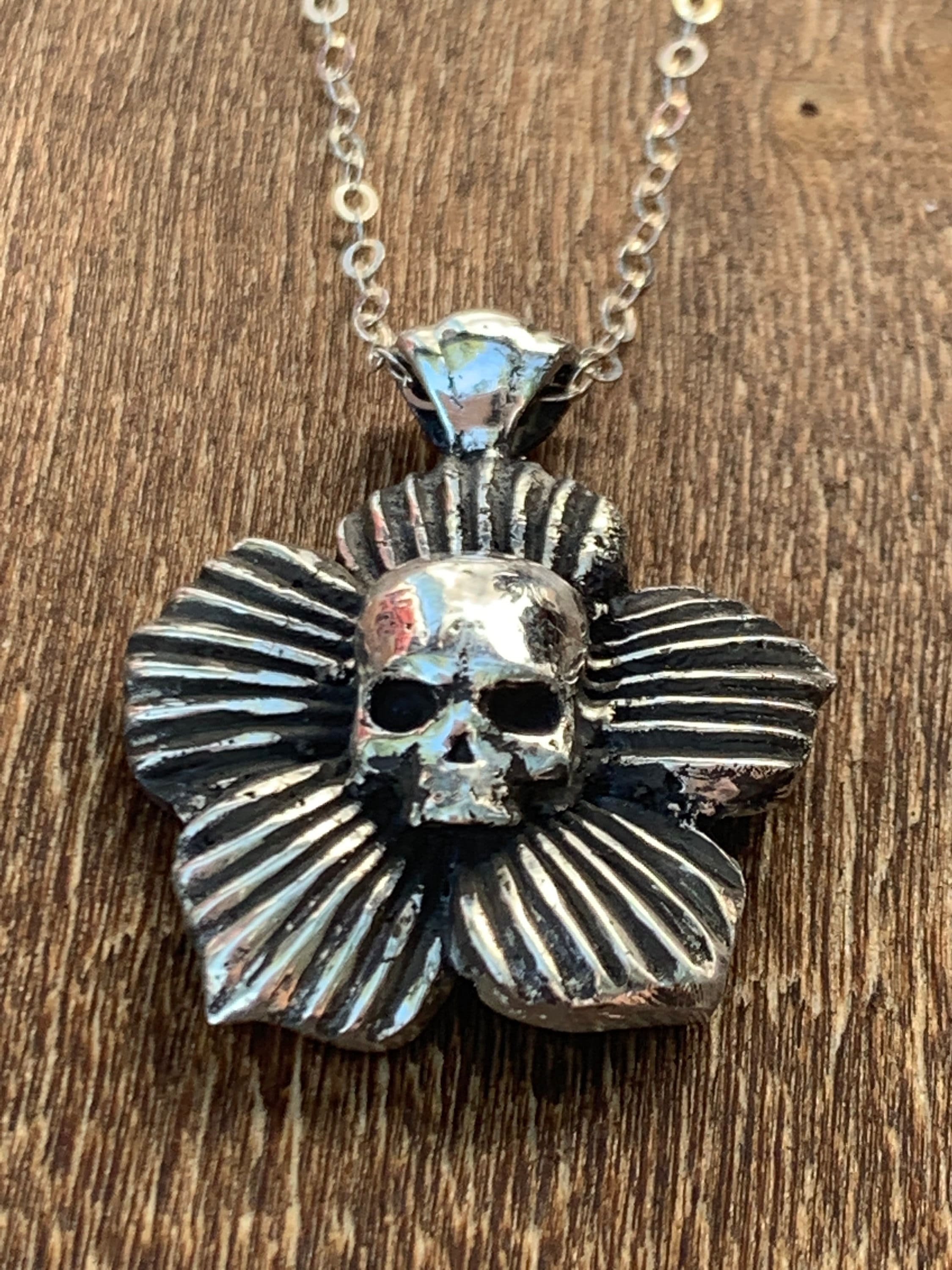 https://i.etsystatic.com/15864318/r/il/1ad775/4254841880/il_fullxfull.4254841880_3xmr.jpg